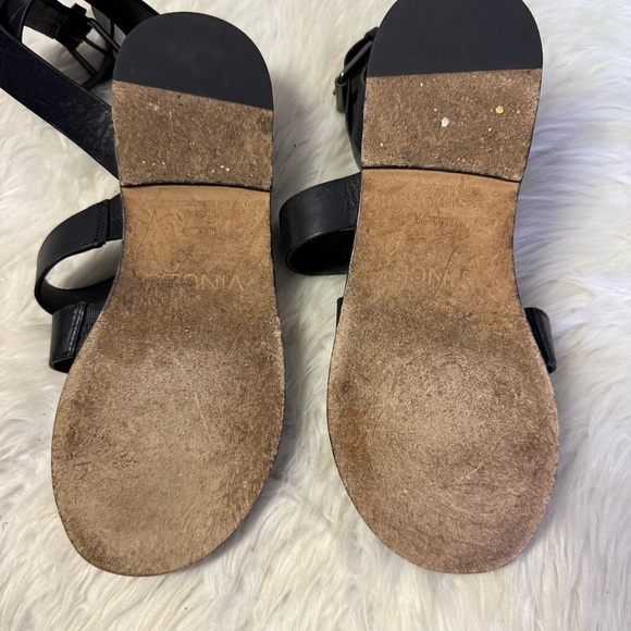 Vince Macey Black Leather Strappy Sandals – Size 7 / EU 37 - Picture 4 of 7